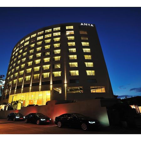 The Anya Hotel-Golf Course Road 古尔冈 外观 照片