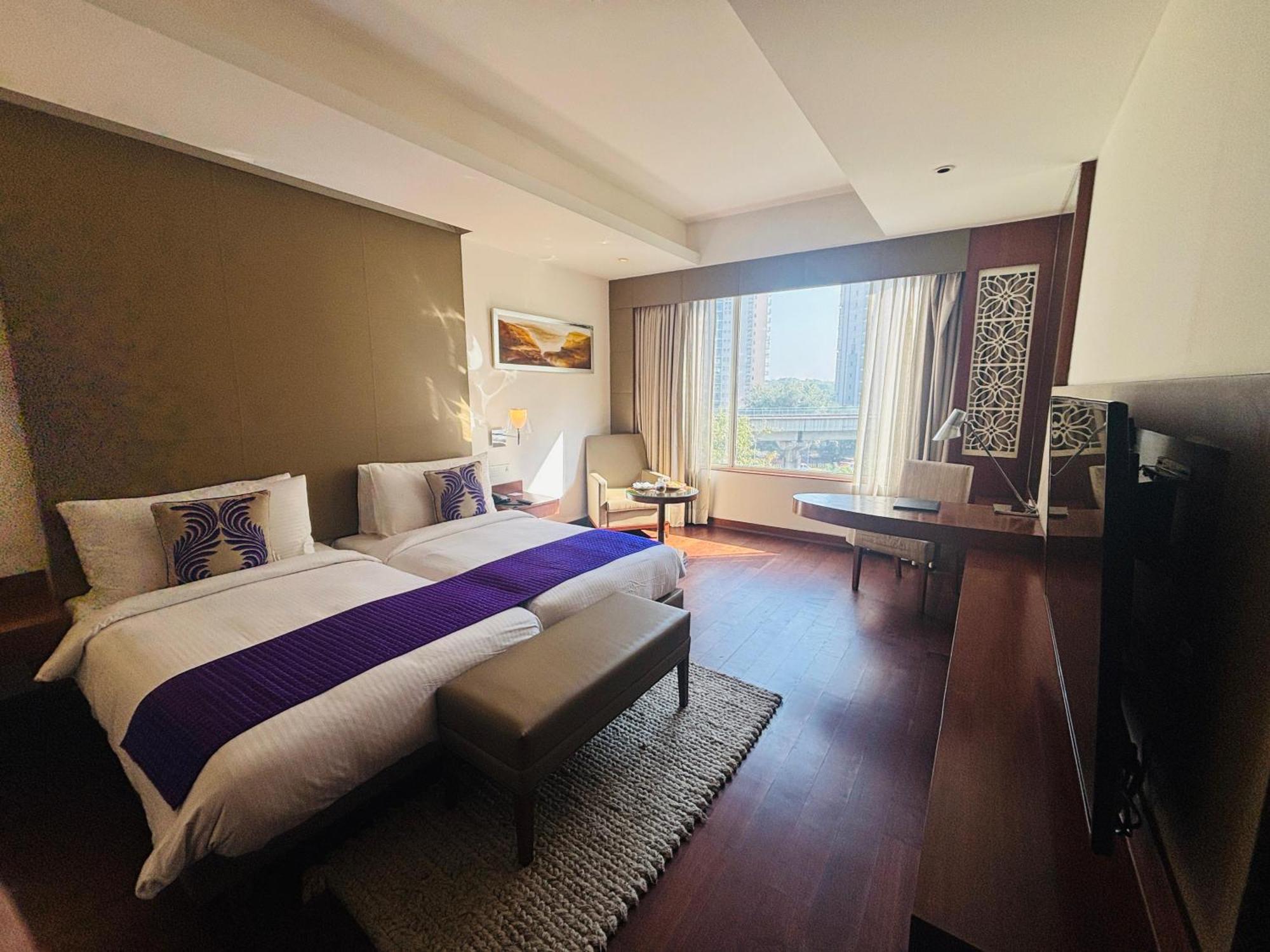 The Anya Hotel-Golf Course Road 古尔冈 外观 照片